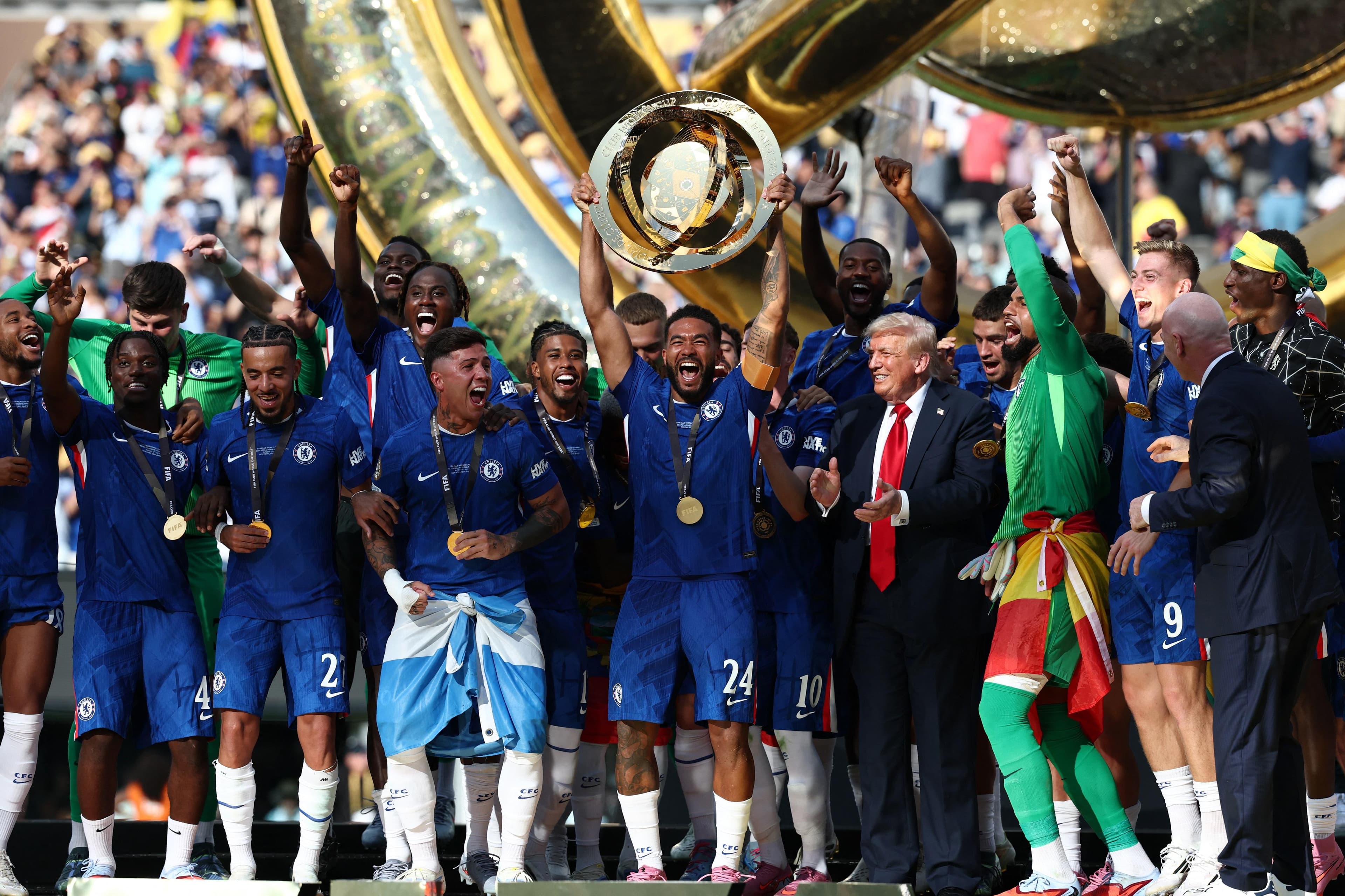 Chelsea Écrase Tactiquement le PSG: La Leçon à Retenir